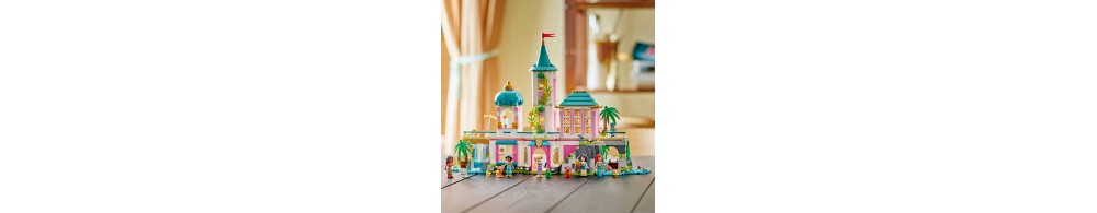 LEGO Disney Zamek księżniczek i zwierzaki 43267