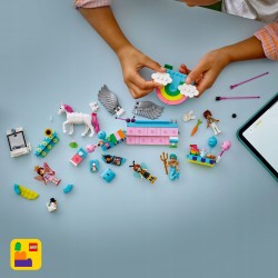 LEGO Friends Bal przebierańców z jednorożcem i wróżką 42661