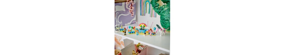 LEGO Friends Bal przebierańców z jednorożcem i wróżką 42661