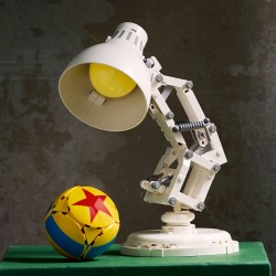 LEGO Ideas Disney Pixar Luxo Jr. 21357
