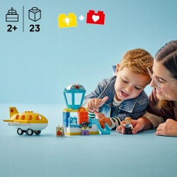 LEGO DUPLO Town Pierwszy raz na lotnisku 10443