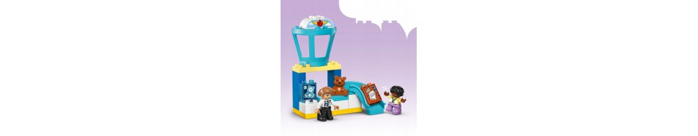 LEGO DUPLO Town Pierwszy raz na lotnisku 10443