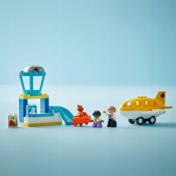 LEGO DUPLO Town Pierwszy raz na lotnisku 10443