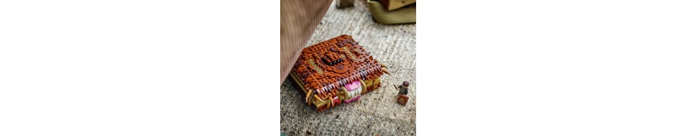 LEGO Harry Potter Potworna księga potworów z zębami 76449