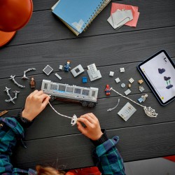 LEGO Marvel Spider-Man kontra Doc Ock - scena w metrze 76321