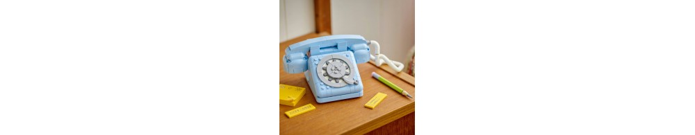 LEGO Creator 3 w 1 Telefon w stylu retro 31174