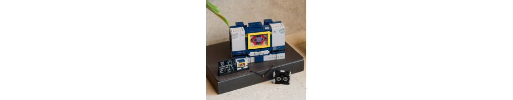 LEGO Icons Transformers: Soundwave 10358