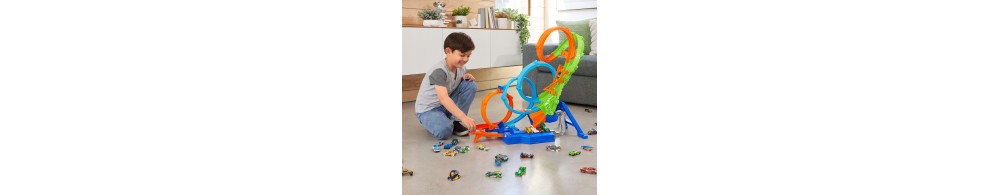 Hot Wheels Action Poczwórna pętla kraks Zestaw HXR70