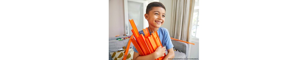 Hot Wheels Autko + zestaw torów prostych BHT77