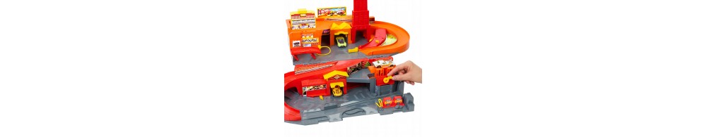 Hot Wheels Rajdowe miasto Przenośny zestaw JFH37