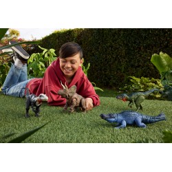 Jurassic World Czilantajzaur Dinozaur Gigantyczny atak JGB95