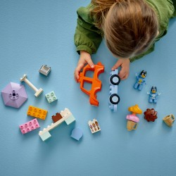 LEGO DUPLO Bluey Wyprawa po lody z Blue 10458