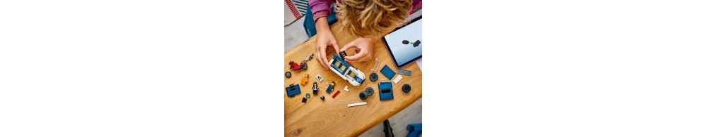 LEGO City Furgonetka policyjnego konwoju więziennego 60479