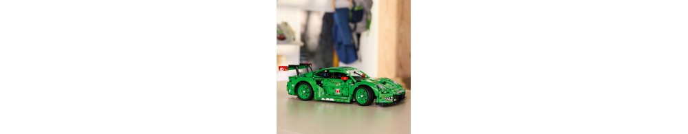 LEGO Technic Samochód Porsche 911 GT3 R REXY AO Racing 42224