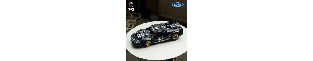 LEGO Technic Samochód wyścigowy 1966 Ford GT40 MKII 42223