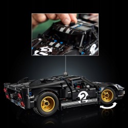 LEGO Technic Samochód wyścigowy 1966 Ford GT40 MKII 42223