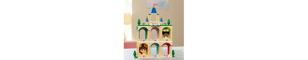 LEGO Disney Princess Mała Bella i Tiana z zamkiem 43291