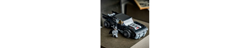 LEGO DC Batman: Batmobil z filmu Batman 76332