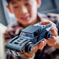 LEGO DC Batman: Batmobil z filmu Batman 76332