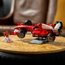 LEGO Icons Ferrari F2004 i Michael Schumacher, bolid F1 11375