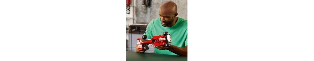 LEGO Icons Ferrari F2004 i Michael Schumacher, bolid F1 11375