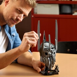 LEGO Icons Władca pierścieni: Hełm Saurona 11373