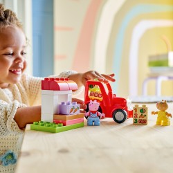LEGO DUPLO Świnka Peppa Ciągnik i rynek 10468
