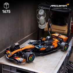 LEGO Technic Bolid McLaren MCL39 F1 42228