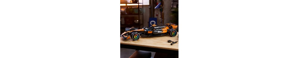 LEGO Technic Bolid McLaren MCL39 F1 42228
