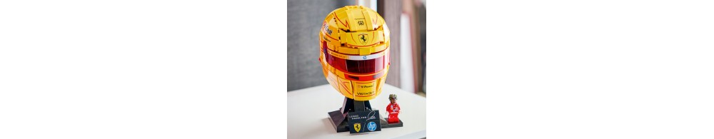 LEGO Editions Kask Lewis Hamilton Scuderia Ferrari HP 43022