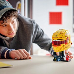 LEGO Editions Kask Lewis Hamilton Scuderia Ferrari HP 43022