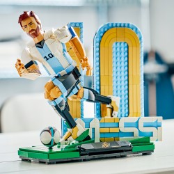 LEGO Editions Lionel Messi - piłkarska legenda 43015