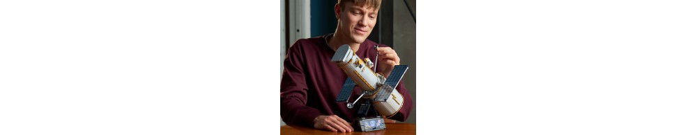 LEGO Icons Kosmiczny Teleskop Hubble’a 11382