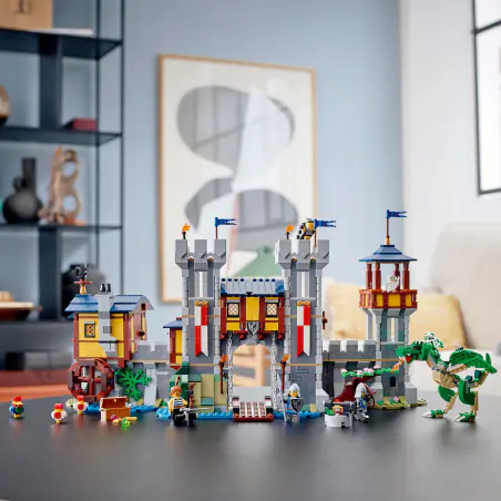Dzieciom spodoba się podróż w czasie na niezwykle szczegółowy średniowieczny zamek z zestawu LEGO® Creator 3 w 1 31120.