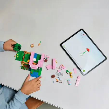 Zabawka LEGO® Minecraft® do zabawy w dom i gospodarstwo ze zwierzętami